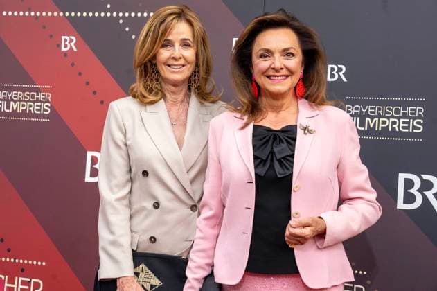 Uschi Dämmrich von Luttitz and guest at the award ceremony of the 44 Bavarian Film Award 2022 in the Prinzregententheater Munich, 16 06 2023 Foto:xN.xKolinzx xFuturexImage