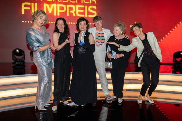 Uli Decker and team at the 44 Bavarian Film Award 2022 ceremony at the Prinzregententheater in Munich, 16 06 2023 Foto:xN.xKolinzx xFuturexImage