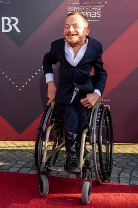 Erwin Aljukic at the award ceremony of the 44 Bavarian Film Award 2022 at the Prinzregententheater in Munich, 16 06 2023 Foto:xN.xKolinzx xFuturexImage