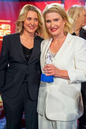 Meike Kordes and Alexandra Kordes at the 44 Bavarian Film Award 2022 ceremony at the Prinzregententheater in Munich, 16 06 2023 Foto:xN.xKolinzx xFuturexImage