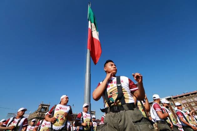 June 17, 2023 in Mexico City, Mexico: Hundred of Personstake part during the Massive Boxing Class in the Mexico City ZoÂ³calo, headed by personalities from Mexican boxing . On June 17, 2023 in Mexico City, Mexico. Mexico City Mexico - ZUMAe321 20230617_zia_e321_064 Copyright: xCarlosxSantiagox