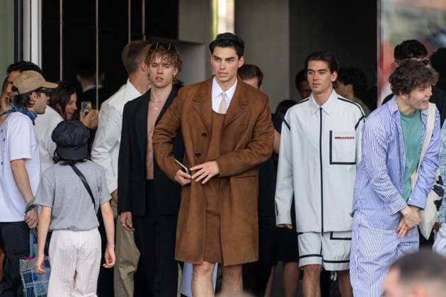 Entertainment Themen der Woche KW24 Entertainment Bilder des Tages Milan, Milan Fashion Week, Spring Summer 2024. Milan, Men s Fashion, Spring Summer 2024. Prada fashion show arrivals Pictured: Jacob Rott Zack Lugo  Copyright: xRiccardoxGiordanox xipa-agency.nx xmodaxmilanox IPA_IPA38713748