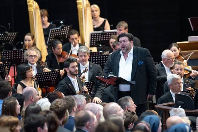 Tenor Michael Weinius performs at the Gurre Songs concert by Austrian composer Arnold Schonberg during the Smetana Litomysl music festival in Litomysl, Svitava region, Czech Republic, June 18, 2023. Arnold Schonberg s cantata for five vocal soloists, narrators, choirs and large orchestra is performed with conductor Petr Popelka leading a 244 member ensemble including the Czech Radio Symphony Orchestra together with the Norwegian Radio Orchestra. (CTKxPhoto DavidxTanecek) CTKPhotoP2023061804598  CTKPhotoP2023061804598
