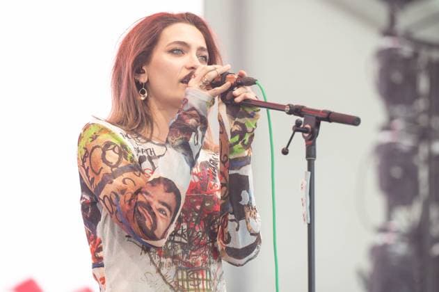 June 18, 2023, Manchester, Tennessee, United States: Paris Jackson performs during Day 4 of the 2023 Bonnaroo Music & Arts Festival on June 18, 2023 in Manchester, Tennessee. Manchester United States - ZUMAs181 20230618_zea_s181_022 Copyright: xDarrenxEaglesx