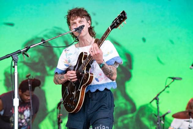 June 18, 2023, Manchester, Tennessee, United States: DeCarlo Jackson and Nathan Stocker with Hippo Campus perform on Day 4 of the 2023 Bonnaroo Music & Arts Festival on June 18, 2023 in Manchester, Tennessee. Manchester United States - ZUMAs181 20230618_zea_s181_048 Copyright: xDarrenxEaglesx