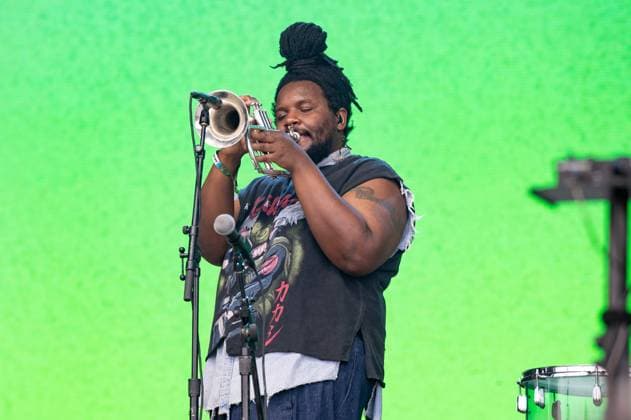 June 18, 2023, Manchester, Tennessee, United States: DeCarlo Jackson with Hippo Campus perform on Day 4 of the 2023 Bonnaroo Music & Arts Festival on June 18, 2023 in Manchester, Tennessee. Manchester United States - ZUMAs181 20230618_zea_s181_062 Copyright: xDarrenxEaglesx