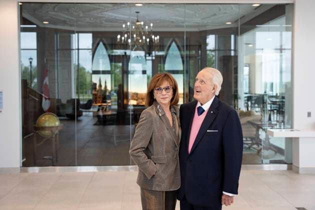 June 19, 2023, Antigonish, NS, Canada: Former prime minister Brian Mulroney, right, and his wife Mila Mulroney wait to greet Prime Minister Justin Trudeau in Mulroney Hall at St. Francis Xavier University in Antigonish, N.S. on Monday, June 19, 2023. Antigonish Canada  - ZUMAc35_ 20230619_zaf_c35_083 Copyright: xDarrenxCalabresex