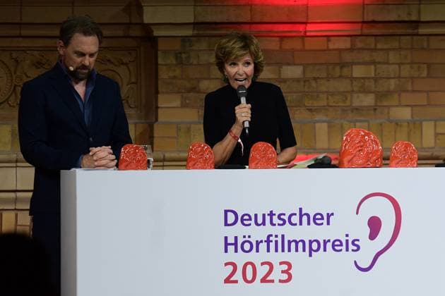 21 German Hearing Film Award 2023 Ulrike Kriener, Laudator, Winner KINO Award, in a country before our time, ZIEGLER FILM arrival, to the 21 German Hearing Film Award 2023 in Berlin on 18 06 2023. Photopress Mueller Photopress Mueller