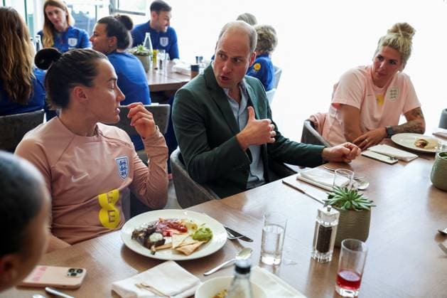 Britain s Prince William visits England Women s football team in Burton upon Trent Britain s Prince William, the Prince of Wales and President of The Football Association, talks to football player Lucy Bronze as he visits England Women s team to wish them luck ahead of the 2023 FIFA Women s World Cup, at the national football centre at St. George s Park in Burton upon Trent, Britain June 20, 2023., Credit:PHIL NOBLE Avalon UNITED KINGDOM, BURTON UPON TRENT  Copyright: xPHILxNOBLEx xAvalonx 0784436285