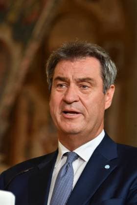 Dr. Markus Söder ( Bayerischer Ministerpräsident) Verleihung des Bayerischen Verdienstorden an Dr. Angela Merkel (Bundeskanzlerin aD) Ehrung, Preis, Auszeichnung Residenz Königsbauhof, Antiquarium München 21. Juni 2023 *** Dr Markus Söder Bavarian Prime Minister Award of the Bavarian Order of Merit to Dr Angela Merkel Federal Chancellor aD Honor, Prize, Award Residenz Königsbauhof, Antiquarium Munich 21 June 2023