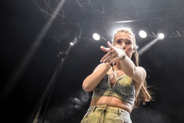 Mimi Webb live at Tinderbox 2023, Odense, Denmark Odense, Denmark. 22nd, June 2023. The British singer Mimi Webb performs a live concert during the Danish music festival Tinderbox 2023 in Odense. Odense Denmark  Copyright: xGonzalesxPhoto LassexLagonix