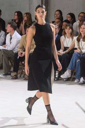 Paris Fashion Week, AMI Alexandre Mattiussi Modenschau PFW - Liu Wen And Vittoria Ceretti Model For AMI Alexandre Mattiussi Vittoria Ceretti walks the runway during the Ami Alexandre Mattiussi Menswear Spring Summer 2024 show as part of Paris Fashion Week on June 22, 2023 in Paris, France. Photo by Laurent Zabulon ABACAPRESS.COM Paris France  Copyright: xZabulonxLaurent ABACAx 857998_013 ZabulonxLaurent ABACAx 857998_013