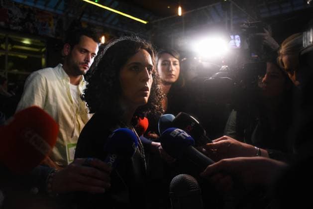 LFI List Reacts After The European Elections - Paris Head candidate of the LFI list Manon Aubry (R) give a speech after the announcement of initial results during an LFI election-night event for European parliamentary elections on May 26, 2019, at Belushi s bar in Paris, France. Photo by Julie Sebadelha ABACAPRESS.COM Paris France  Copyright: xSebadelhaxJulie ABACAx 684901_003 SebadelhaxJulie ABACAx 684901_003