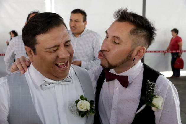 Equal weddings Celebration in Mexico City Dozens of couples participate in same-sex weddings at the Mexico City Civil Registry at its headquarters in Mexico City. on June 23, 2023 in Mexico City, Mexico. Photo by Luis Barron Eyepix Group ABACAPRESS.COM Mexico City Mexico City Mexico  Copyright: xBarronxLuis Eyepix ABACAx 858157_012 BarronxLuis Eyepix ABACAx 858157_012