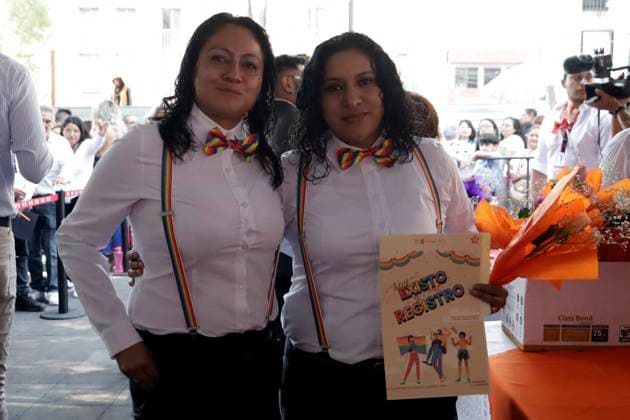 Equal weddings Celebration in Mexico City Dozens of couples participate in same-sex weddings at the Mexico City Civil Registry at its headquarters in Mexico City. on June 23, 2023 in Mexico City, Mexico. Photo by Luis Barron Eyepix Group ABACAPRESS.COM Mexico City Mexico City Mexico  Copyright: xBarronxLuis Eyepix ABACAx 858157_021 BarronxLuis Eyepix ABACAx 858157_021