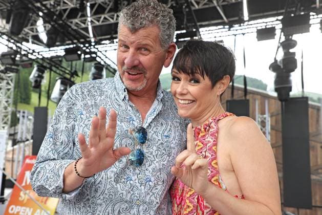 ORF When the music plays singer Semino Rossi and singer Francine Jordi on the sidelines of rehearsals for the music open air When the music plays on 23 06 2023 in Bad Kleinkirchheim 20230623SBK0062