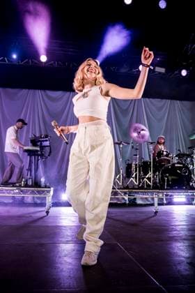 Astrid S live at Tinderbox 2023, Odense, Denmark Odense, Denmark. 24th, June 2023. The Norwegian singer and songwriter Astrid S performs a live concert during the Danish music festival Tinderbox 2023 in Odense. Odense Denmark  Copyright: xGonzalesxPhoto LassexLagonix
