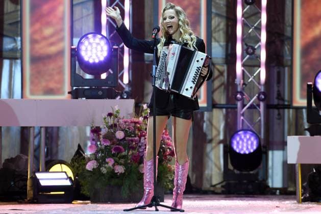 24 06 2023 Bad Kleinkirchheim St Oswald am Hoferriegel in Austria AUT Wenn die Musi spielt Open Air 2023 Melissa Naschenweng,