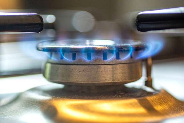 Die Flamme an einem Gasherd Gasherd *** The flame on a gas stove gas stove
