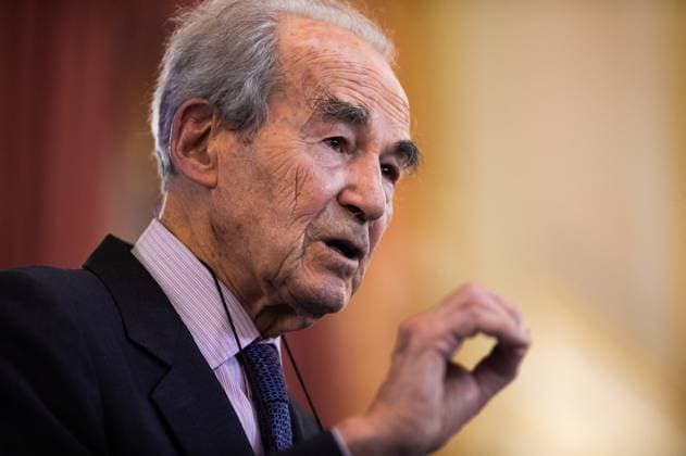 40th Anniversary of the Abolition Of Death Penalty - Paris Former minister of Justice Robert Badinter speaks during the commemoration 40th birthday of the abolition of death penalty at the French National Assembly in Paris on September 15, 2021. Photo by Raphael Lafargue ABACAPRESS.COM Paris France  Copyright: xLafarguexRaphael ABACAx 780311_068 LafarguexRaphael ABACAx 780311_068