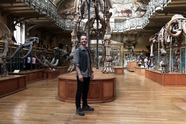 Restored Durfort Mammoth At National Museum Of Natural History - Paris Portrait of Regis Debruyne, scientific engineer paleogeneticist. Unveiling of the restored Durfort mammoth at the National Museum of Natural History in Paris. An emblematic figure in the Gallery of Paleontology and Comparative Anatomy of the Museum, where it has been presented for nearly 150 years, the skeleton of the Durfort mammoth is also the only French specimen mounted and exhibited, on June 27, 2023 in Paris. Photo by Christophe Michel ABACAPRESS.COM PARIS ILE DE FRANCE France  Copyright: xMichelxChristophe ABACAx 858586_037 MichelxChristophe ABACAx 858586_037