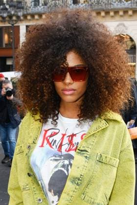 PFW Stella McCartney Arrivals LZ Tina Kunakey attends the Stella McCartney show as part of the Paris Fashion Week Womenswear Fall Winter 2018 2019 on March 5, 2018 at Opera Garnier in Paris, France. Photo by Laurent Zabulon ABACAPRESS.COM  Copyright: xZabulonxLaurent ABACAx 628290_034 ZabulonxLaurent ABACAx 628290_034