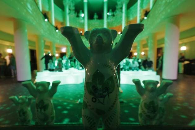 <p>Alle Buddy Awards stehen auf die Buehne vor der Verleihung des Umweltpreises Green Buddy Award im Metropol Schoeneberg. am 28. Juni 2023 in Berlin. Deutschland Berlin Berlin Copyright: MichelexTantussi