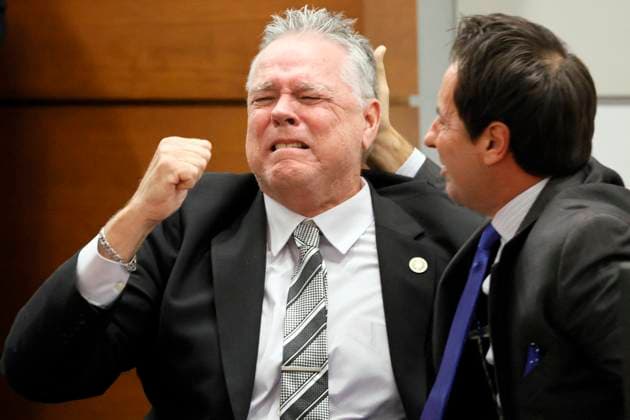 News Themen der Woche KW26 Bilder des Jahres 2023, News 06 Juni News Bilder des Tages US Officer Not Guilty Over Parkland School Shooting Response - Fort Lauderdale NO FILM, NO VIDEO, NO TV, NO DOCUMENTARY - Former Marjory Stoneman Douglas High School School Resource Officer Scot Peterson reacts as he is found not guilty on all charges at the Broward County Courthouse on Thursday, June 29, 2023, in Fort Lauderdale, FL, USA. Scot Peterson stayed outside during the attack at Marjory Stoneman Douglas High School in Parkland, near Miami. Mr Peterson, the school s resource officer, was found not guilty of 11 charges including felony child neglect, culpable negligence and perjury. The attack, among the deadliest at a US school, saw 17 killed and 17 injured. Photo by Amy Beth Bennett South Florida Sun Sentinel TNS ABACAPRESS.COM Ft  Copyright: xSouthxFloridaxSunxSentinel TNS ABACAx 858961_001 SouthxFloridaxSunxSentinel TNS ABACAx 858961_001