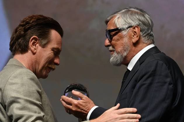 Scottish actor Ewan McGregor, left, received the Festival President’s Award from the President Jiri Bartoska, right, during the 57th Karlovy Vary International Film Festival (KVIFF), on July 1, 2023, at the Thermal Hotel in Karlovy Vary, Czech Republic. (CTKxPhoto SlavomirxKubes) CTKPhotoP2023070105797  CTKPhotoP2023070105797