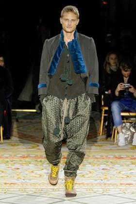 PFW - Vivienne Westwood - Runway Model Arnaud Lemaire walks on the runway during the Vivienne Westwood Fashion Show at FW17 held in Paris, France on March 3, 2017. Photo by Alain Gil Gonzalez ABACAPRESS.COM unknown  Copyright: xGil-GonzalezxAlain ABACAx 584784_075 Gil-GonzalezxAlain ABACAx 584784_075