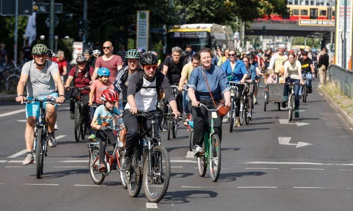 Bicycle demonstration Berlin, 02 07 2023 bicycle and environmental organizations demonstrate against the transport policy of the black red Senate The bicycle demonstration is directed against the stop of all new bike lanes in Berlin Berlin Germany