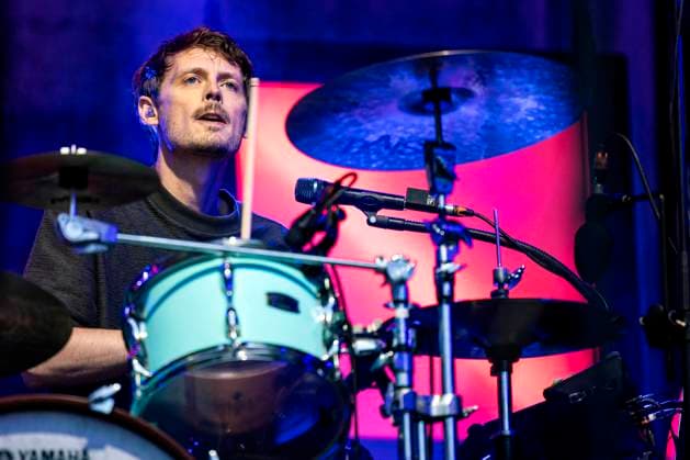 Jakob Sinn of Revolverheld live at the Apoldaer music summer 2023 on the fairground of the Herressener Promenade Apolda, 30 06 2023 Foto:xM.xKremerx xFuturexImage