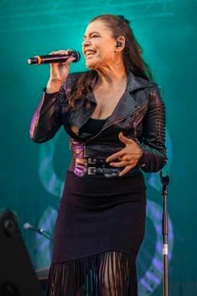 Julia Neigel of Silly live at the Apoldaer music summer 2023 on the fairground of the Herressener Promenade Apolda, 01 07 2023 Foto:xM.xKremerx xFuturexImage