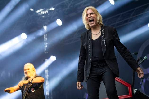 Jäcki Reznicek and Ritchie Barton of Silly live at the Apolda Music Summer 2023 on the festival lawn of the Herressener Promenade Apolda, 01 07 2023 Foto:xM.xKremerx xFuturexImage