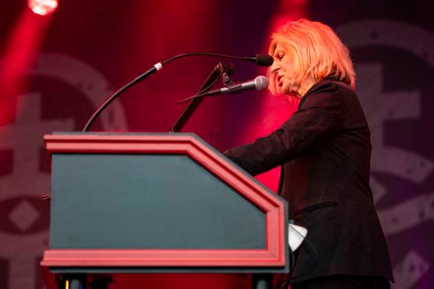 Ritchie Barton of Silly live at the Apoldaer music summer 2023 on the festival lawn of the Herressener Promenade Apolda, 01 07 2023 Foto:xM.xKremerx xFuturexImage