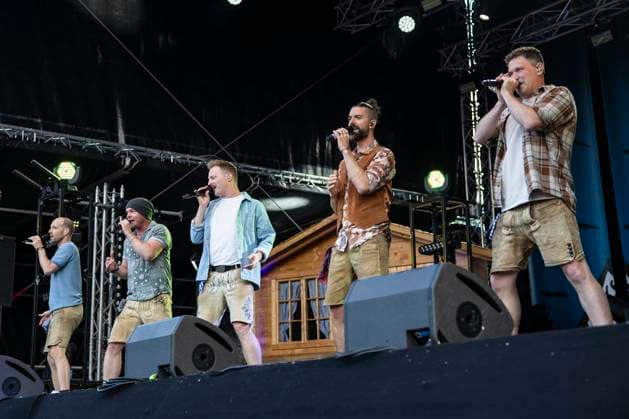 Voxxclub live at the Apoldaer music summer 2023 on the fairground of the Herressener Promenade Apolda, 02 07 2023 Foto:xM.xKremerx xFuturexImage