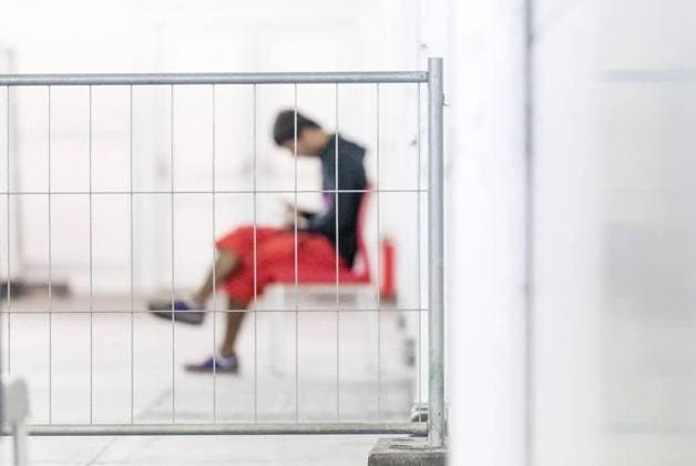 Neue Erstaufnahmestelle für Flüchtlinge am Flughafen Münster Osnabrück. *** NUR FÜR REDAKTIONELLE ZWECKE *** EDITORIAL USE ONLY ***<p>22.09.2015 Greven. Am Flughafen Münster Osnabrück hat die erste zentrale Registrierungsstelle des Landes ihre Arbeit aufgenommen. Deutschland NRW Greven Copyright: RalfxRottmann *** New Erstaufnahmestelle for Refugees on Airport Münster Osnabrück *** ONLY FOR EDITORIAL PURPOSE *** EDITORIAL USE ONLY *** P 22 09 2015 Greven on Airport Münster Osnabrück has the First Head office Registration office of Country their Work included Germany NRW Greven Copyright RalfxRottmann Copyright: RalfxRottmann docnrwhugopicture83441656 EDITORIAL USE ONLY