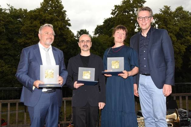 Manfred Rietzler Laureate Entrepreneur Founder Goyo Montero Laureate Ballet Director State Theater Nuremberg Barbara Yelin Laureate Comic Artist Markus Blume Bavarian Science and Art Minister Munich 04 07 2023 Bavarian Cultural Summer in the House of Art Award Pro meritis scientiae et litterarum Munich