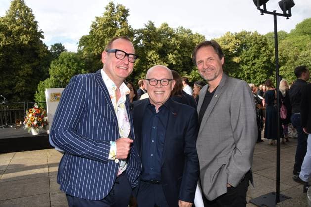 Volker Heissmann Cabaret artist Juergen Kirner Saenger Musician Winfried Frey Actor Munich 04 07 2023 Bavarian Cultural Summer in the House of Art Award Pro meritis scientiae et litterarum Munich