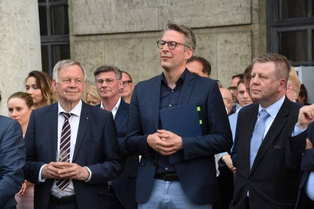 Karl Freller Markus Blume Bavarian Science and Art Minister Robert Brannekaemper Mdl Munich 04 07 2023 Bavarian Cultural Summer in the House of Art Award Pro meritis scientiae et litterarum Munich