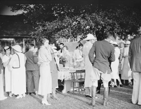 RECORD DATE NOT STATED East Hampton hunt, 1933 Sept. Creator: Arnold Genthe. Copyright:x HeritagexImagesx IMAGO ,2956467 ! ACHTUNG: AUFNAHMEDATUM GESCHÄTZT!  Copyright: HeritagexImagesx IMAGO