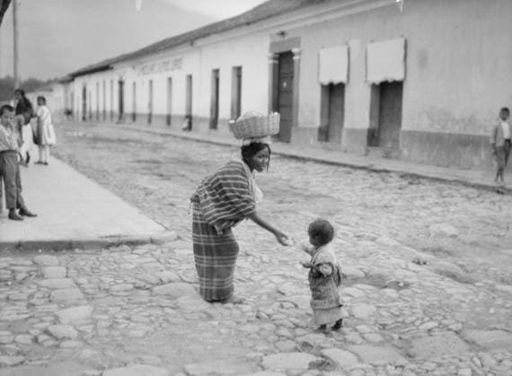 RECORD DATE NOT STATED Travel views of Cuba and Guatemala, between 1899 and 1926. Creator: Arnold Genthe. Copyright:x HeritagexImagesx IMAGO ,2957251 ! ACHTUNG: AUFNAHMEDATUM GESCHÄTZT!  Copyright: HeritagexImagesx IMAGO