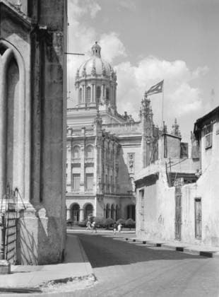 RECORD DATE NOT STATED Travel views of Cuba and Guatemala, between 1899 and 1926. Creator: Arnold Genthe. Copyright:x HeritagexImagesx IMAGO ,2957427 ! ACHTUNG: AUFNAHMEDATUM GESCHÄTZT!  Copyright: HeritagexImagesx IMAGO