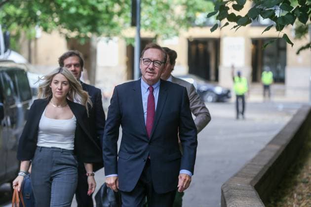 Entertainment Themen der Woche KW27 July 6, 2023, London, England, United Kingdom: Actor KEVIN SPACEY arrives at Southwark Crown Court in London to stand trial over sexual offence allegations. London United Kingdom - ZUMAs262 20230706_zip_s262_015 Copyright: xTayfunxSalcix