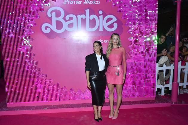 Barbie Pink Carpet July 6, 2023, Mexico City, Mexico: (L-R) America Ferrera and Margot Robbie attend the pink carpet for Barbie at Toreo Parque Central. on July 6, 2023 in Mexico City, Mexico. (Photo by Carlos Tischler Eyepix Group) Copyright: xCarlosxTischler xEyepixxGroupx CT_06072023_95881