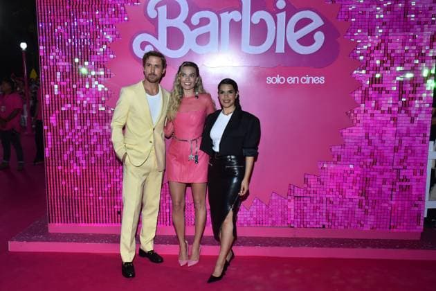 Barbie Pink Carpet July 6, 2023, Mexico City, Mexico: (L-R) Ryan Gosling, Margot Robbie and America Ferrera attend the pink carpet for Barbie at Toreo Parque Central. on July 6, 2023 in Mexico City, Mexico. (Photo by Carlos Tischler Eyepix Group) Copyright: xCarlosxTischler xEyepixxGroupx CT_06072023_95889