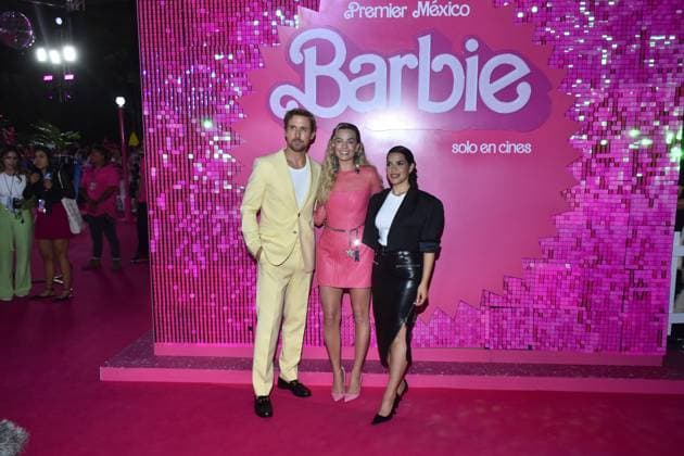Barbie Pink Carpet July 6, 2023, Mexico City, Mexico: (L-R) Ryan Gosling, Margot Robbie and America Ferrera attend the pink carpet for Barbie at Toreo Parque Central. on July 6, 2023 in Mexico City, Mexico. (Photo by Carlos Tischler Eyepix Group) Copyright: xCarlosxTischler xEyepixxGroupx CT_06072023_95890