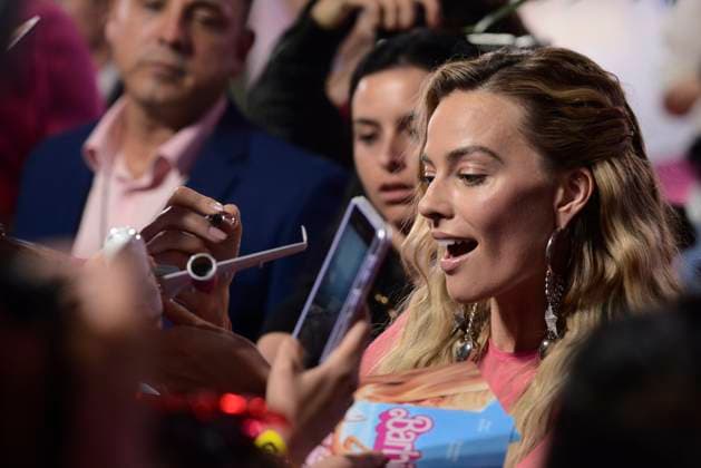 Barbie Pink Carpet July 6, 2023, Mexico City, Mexico: Actress Margot Robbie attends the pink carpet for Barbie at Toreo Parque Central. on July 6, 2023 in Mexico City, Mexico. (Photo by Carlos Tischler Eyepix Group) Copyright: xCarlosxTischler xEyepixxGroupx CT_06072023_95943