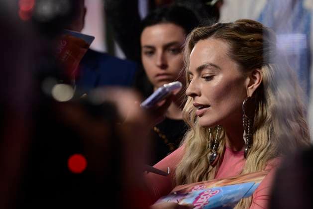 Barbie Pink Carpet July 6, 2023, Mexico City, Mexico: Actress Margot Robbie attends the pink carpet for Barbie at Toreo Parque Central. on July 6, 2023 in Mexico City, Mexico. (Photo by Carlos Tischler Eyepix Group) Copyright: xCarlosxTischler xEyepixxGroupx CT_06072023_95944