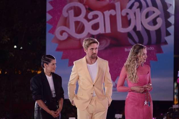 Barbie Pink Carpet July 6, 2023, Mexico City, Mexico: (L-R) America Ferrera, Ryan Gosling and Margot Robbie attend the pink carpet for Barbie at Toreo Parque Central. on July 6, 2023 in Mexico City, Mexico. (Photo by Carlos Tischler Eyepix Group) Copyright: xCarlosxTischler xEyepixxGroupx CT_06072023_95970